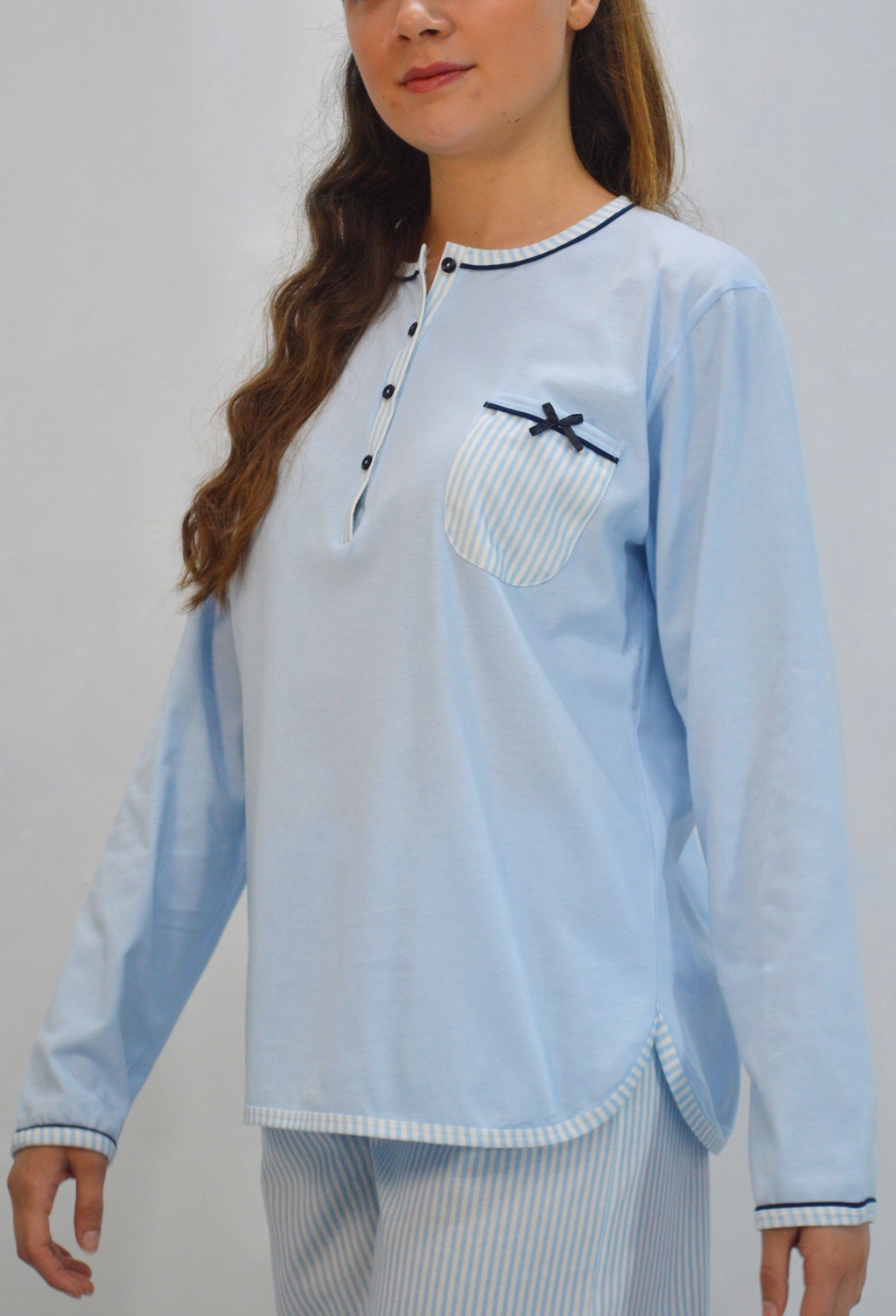 Pijama conjunto de calças + sweatshirt, Riscas e Azul Pijama conjunto de calças + sweatshirt, Riscas e Azul