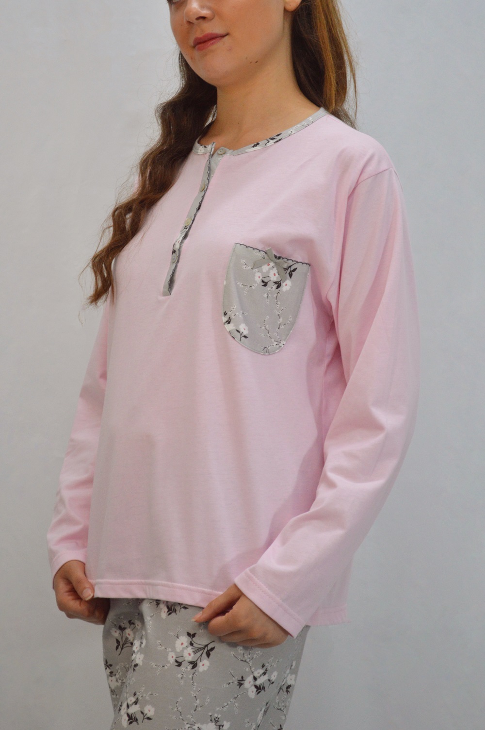 Pijama conjunto de calças + camisola, Rosas no Jardim, Rosa Pijama conjunto de calças + camisola, Rosas no Jardim, Rosa