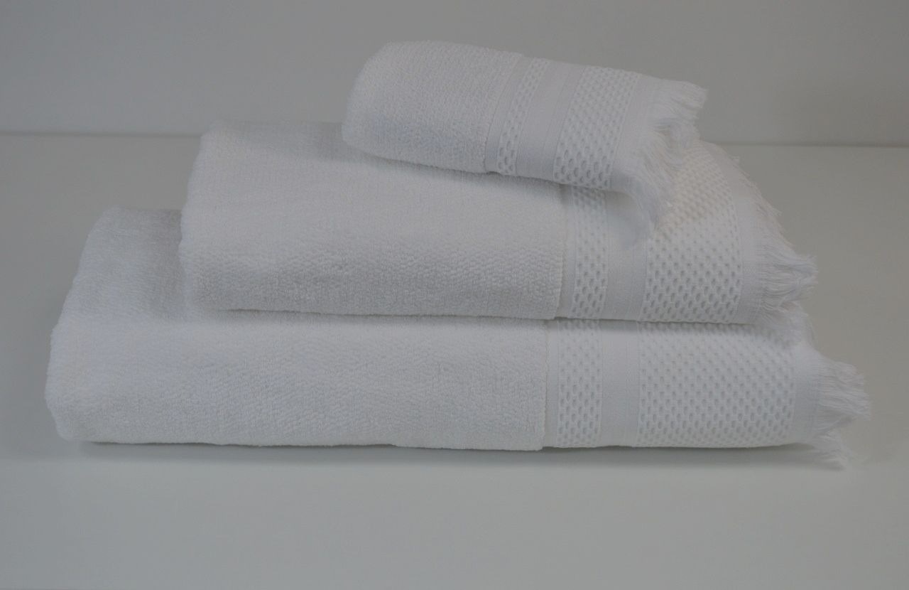 DSC_0663 - toalha de banho- bath towel - serviette de bain 1 Branco Óptico / Optic White / Blanc Optique