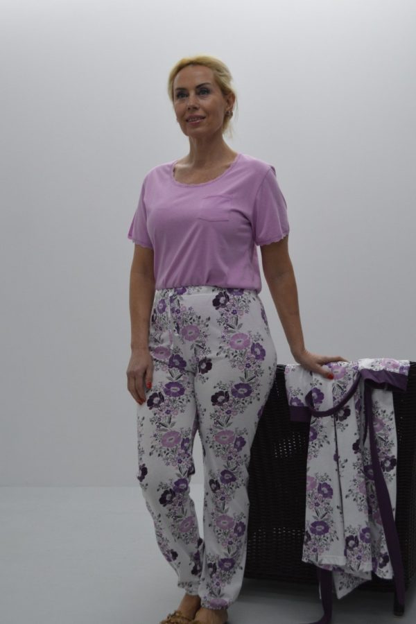 Pijama calça + t-Shirt com renda