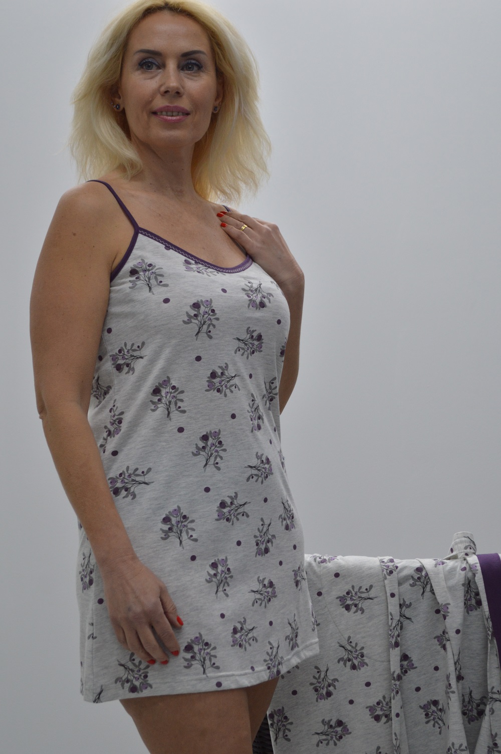 camisa de alças cinza / violeta camisa de alças cinza / violeta