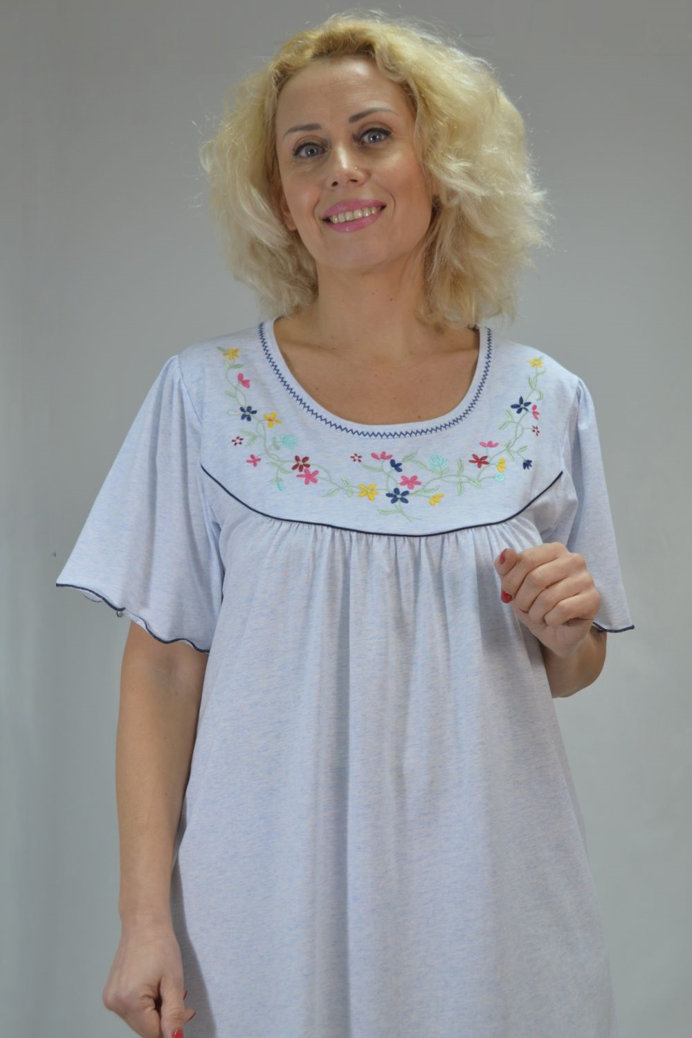Camisa de dormir com mangas forma borboleta, azul