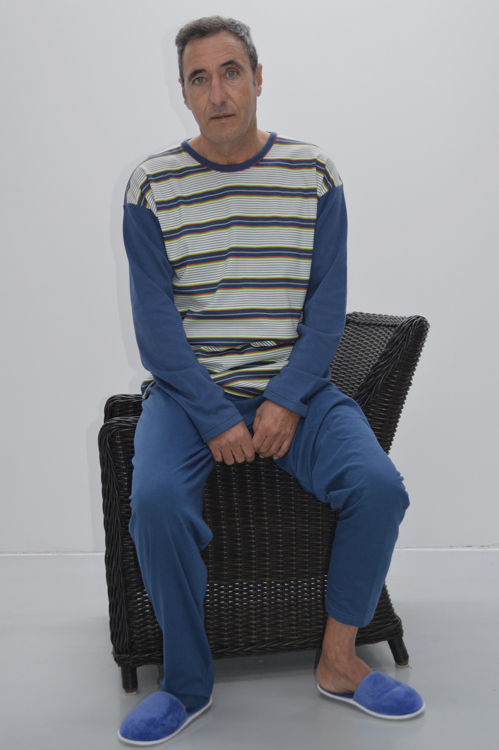 Pijama, homem, camisola com riscas