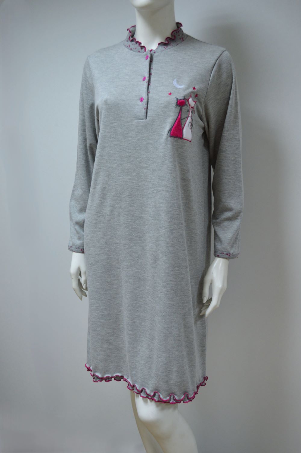 Camisa de dormir com bordado cats in love, Cinza, Cinzacinza 5926 C - Nightgown - chemise de nuit