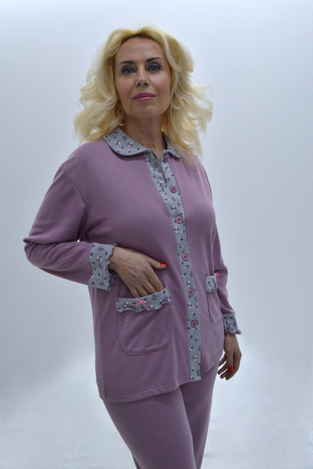 Pijama de Senhora casaco e calça, Rosa Pijama de Senhora casaco e calça, Rosa