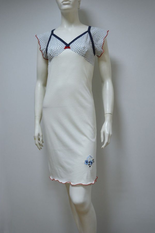Camisa de senhora com bordado, Pérola