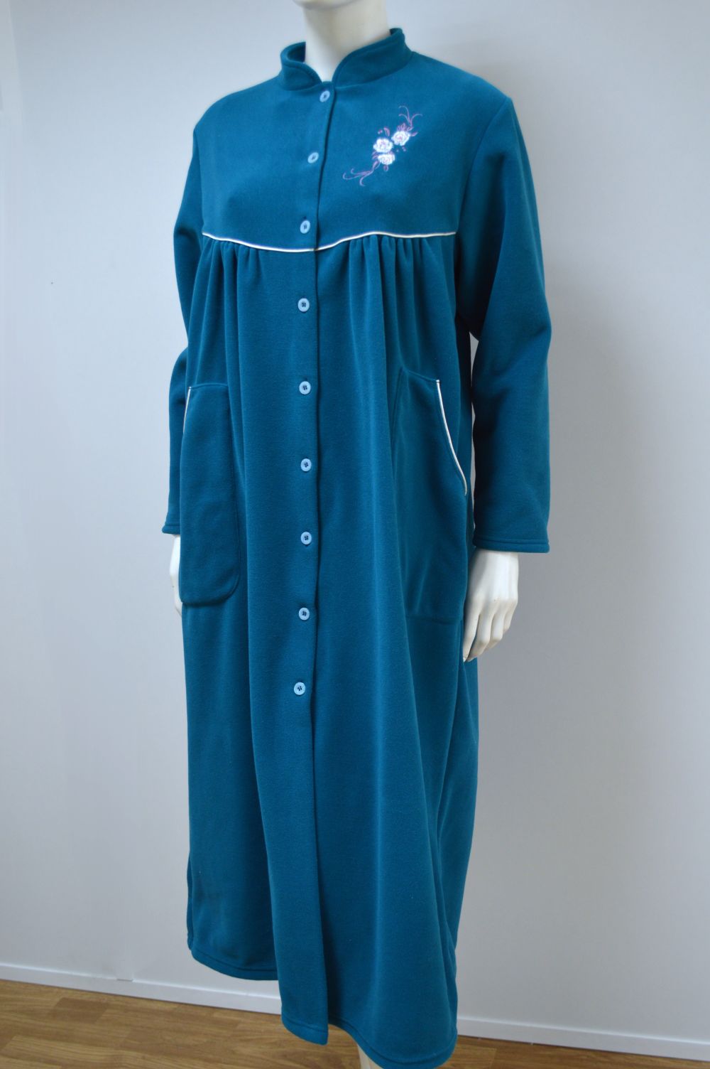Robe comprido bordado com bolsos, Azul Robe comprido bordado com bolsos, Azul