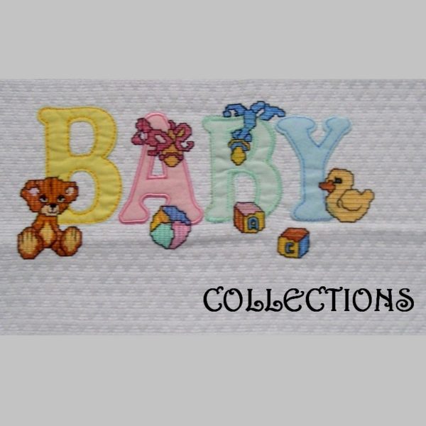 Colcha de berço com bordado e aplicações personalizadas. Produção sob consulta.