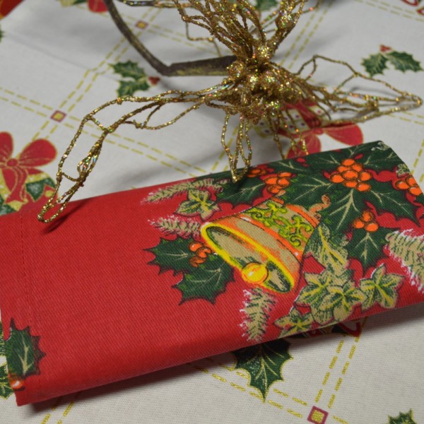 Runners , Toalhas de Cozinha, Pegas, Luvas com estampados de Natal. Produção sob consulta.