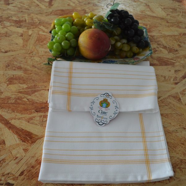 Paño de cocina en 100% algodón con diseño de hilo tintado. Puede ser personalizado con bordado. Producción bajo consulta.